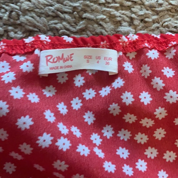 Crop Top ❤️ - Picture 4 of 4